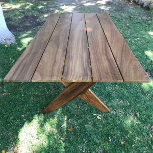 mesa-de-madera-madeva-3